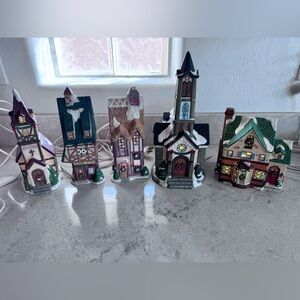Grandeur Noel Charming Ceramic Christmas Light up Village Set